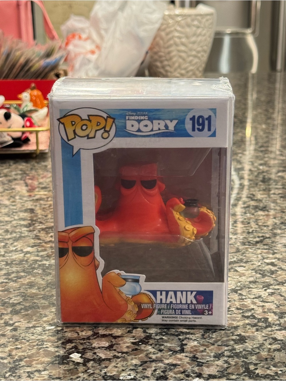 Funko Hank Red & Yellow Pop! Vinyl Figure (Finding Dory #191)
